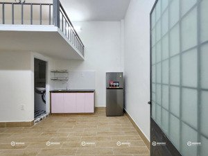 phòng gác cao mới xây ngay đường c12 gần etown cộng hòa - nhà ga t3