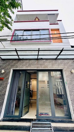 nhà đẹp 3 lầu 55m đường hồ văn long ngay ngã 4 gò mây quận bình tân