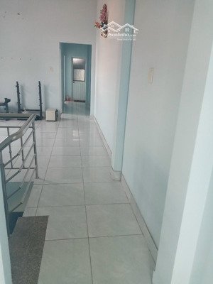 chính chủ cần bán tại đường bà triệu, tt hóc môn, hn, tp.hcm