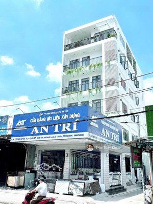 bán gấp giảm mạnh 9 tỷ, mt quang trung, gò vấp - dt nở hậu 26x27 ( 373m2) - 4 tầng - chỉ còn 45 tỷ