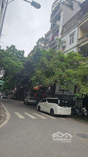 hiếm bán! nhà đẹp! phân lô vỉa hè phố hoàng cầu! buildings 6 tầng đẹp! làm vp hay cho thuê được giá