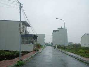 bán đất dịch vụ song phương 75m², vỉa hè ô tô tránh, kinh doanh sầm uất, gần đại lộ thăng long