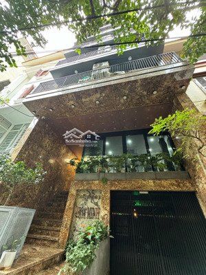 bán nhà tại hoàng quốc việt -cầu giấy