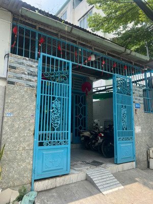 dãy trọ thu nhập 22tr, 10x24m, 240m2 đường nguyễn văn quá giá chỉ 8.99 tỷ