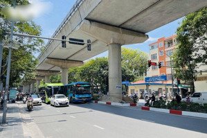 cầu giấy, hồ tùng mậu 8.3 tỷ,ngõ siêu nông, thoáng sáng, dân xây còn mới