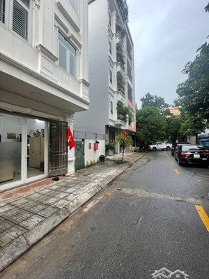 bán nhà phố bà triệu,hà đông - 118m2x5t,thang máy - vỉa hè,oto tránh - giá đầu tư 30.3 tỷ