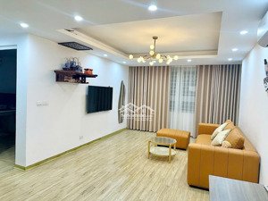 chính chủ bán căn hộ 88m² tòa b 197 trần phú hướng đông nam, sổ đỏ chính chủ