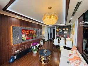 chính chủ bán căn 3pn the sun mễ trì, dt 100m, sẵn sổ, full nội thất đẹp, có slot, giá 8.5 tỷ