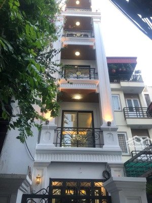 võ thị sáu , công viên tuổi trẻ 45m , mặt tiền rộng chào hơn 12 tỷ xíu