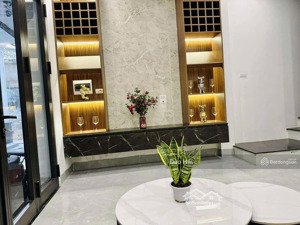 duy nhất 1 căn ! phố hoàng văn thái, thanh xuân, 26m2x4t, giá 6.68 tỷ, 50m ra đường oto, căn góc