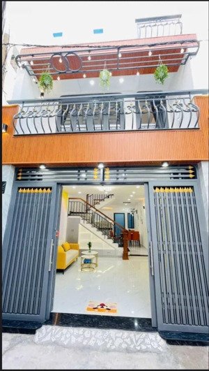 nhà đẹp 2 tầng 55m2 nở hậu 3 phòng ngủ full nội thất tân phú vào ở ngay