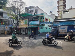 bán nhà cấp 4 mặt tiền vườn lài, gần lũy bán bích, dt 2.300m², giá 230 tỷ tl