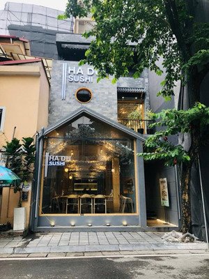 cho nhà mặt phố dương quảng hàm, siêu hiếm, cực hot