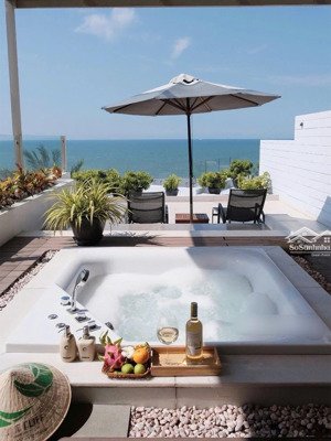 bán resoet mũi né! mặt tiền nguyễn đình chiểu trực diện biển đông_dt 28x42m, nhà hàng mũi né_1200m2