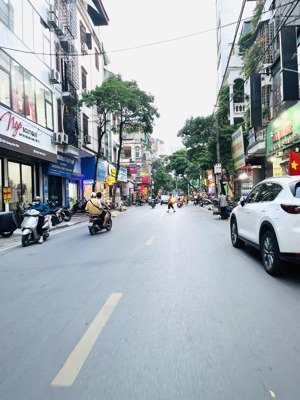 mặt phố hoàng văn thái 89m, 5 tầng + lửng, mt 5m, thang máy, vỉa hè, trung tâm thanh xuân