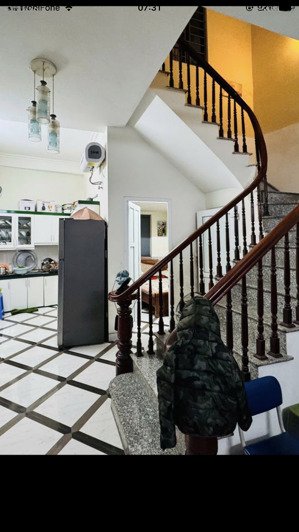 bán nhà lạc long quân- nhà 3 thoáng- 20m ra ô tô - ngõ nông- gần hồ tây -dt
52* 2t- 10.5tỷ