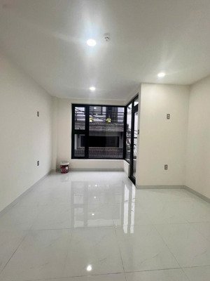 bán nhà hxh trần hưng đạo, quận 5 68,3m2- 5 tầng thang máy giá 18 tỷ tl.