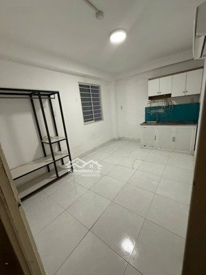 cho thuê phòng trọ 1pn, 3,8 triệu chỉ với 25m2 tại 496/46/14 dương quảng hàm, gò vấp, hcm