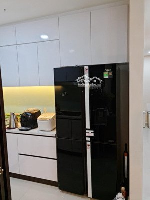 chính chủ gửi bán căn hộ 3pn2wc - 96m2 view sông tháp 3 giá 8.7 tỷ all in