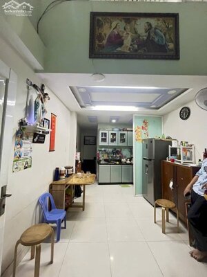 Nhà 5 tầng, còn mới, 3 PN, hẻm Bành Văn Trân, P7, 5.4 tỷ TL