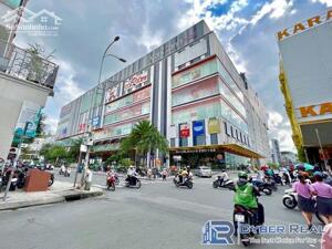 Quận 10 - Ngay VẠN HẠNH MALL - Hẻm Xe Hơi 8M - Kinh Doanh Tốt - 60M - 20 Tỷ