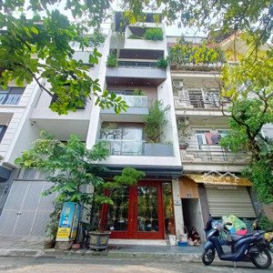 chính chủ bán gấp nhà mặt phố việt hưng, 5 tầng, dt 82m2, mt 5 m, kinh doanh, gần bigc, vinhomes