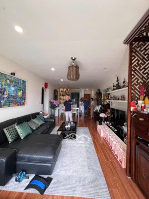 chính chủ cần bán căn cc tại chelsea park,, 128m2, 3pn, 2wc, chủ nhà thiện chí. lh: 083.555.****