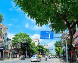 bán đất 40m2 tại đức thượng, hoài đức, hà nội, giá 4,8 tỷ ,ql32 chỉ 30m