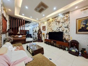 nhỉnh 13 tỷ ! bán nhà ngoại giao đoàn - xđ - nhà dân - ngõ thông - oto - kinh doanh - 55m 4 tầng