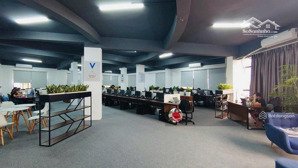 chính chủ cho thuê 427m2 sàn tại đê la thành, đống đa