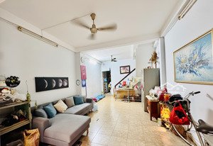 khu sang ngay tam giác vàng - nhà hxh đào duy anh, p9, pn dt 50m²(4.1x13.1)2 tầng - chỉ 9.3 tỷ