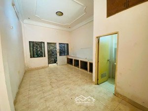 hxh cộng hoà vị trí kim cương p4 tân bình 4 tầng 64m2 view công viên 15.79 tỷ