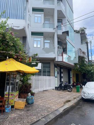 cho thuê nhà 6 tầng mặt tiền acc vườn xoài - trần nhật duật nối dài - nha trang.lh : 