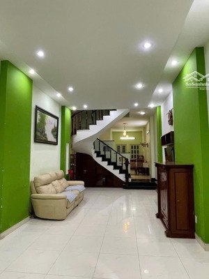 cho thuê nhà đẹp , đường số 9 , gò vấp , ngay khu dân cư , nhà mới đẹp