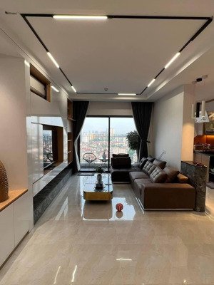 bán ch siêu vip tại thăng long garden 250 minh khai.dt:85m2, 2pn, 2wc. giá 7,45 tỷ.lh: 