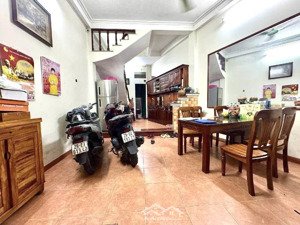 tân bình lạc long quân nhà đẹp 4pn hẻm 5m thông chỉ hơn 7 tỷ diện tích: 4m x 14.5m