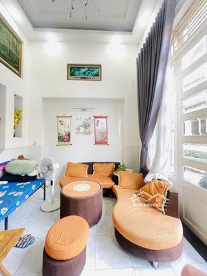 p15 tân bình gần sân bay, ga metro, emart 3 tầng btct ô tô tới nhà khu nguyễn sỹ sách