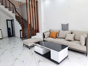 bán nhà phú diễn, dt 36m2, 4t, mt 3,6m, giá chào hơn 8 tỷ, có thương lượng, đủ công năng