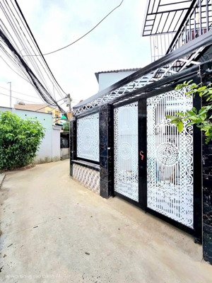 huỳnh tấn phát - cạnh quận 7 - 65m2 - 2 tầng - nhỉnh 4 tỷ