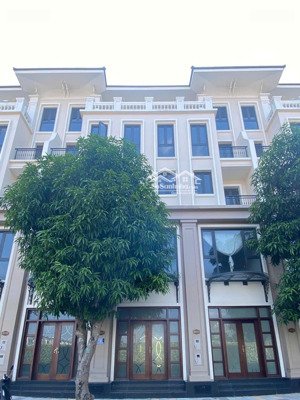 căn biệt thự liền kề thời đại 11.40 với vị trí đắc địa mà mọi gia chủ đều muốn sở hữu.