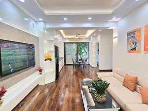 cực đẹp! bán chung cư việt hưng- trung tâm long biên - 80m², full nội thất, tầng đẹp.giá chỉ 3,9 tỷ