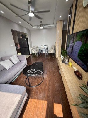 căn góc 3 mặt thoáng hoàng mai view cực đẹp 6.5x tỷ