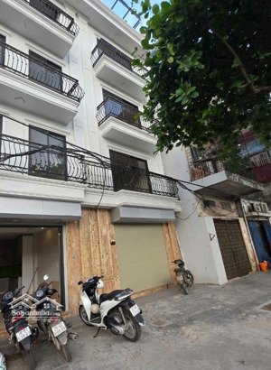 bán nhà nguyễn văn linh trung tâm quận long biên 83m2 nhà 5 tầng thang máy, kinh doanh sầm
