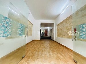 phân lô hoàng sâm-cầu giấy 60m*5 tầng,mt 4m,oto tránh,mặt ngõ thông,kinh doanh sầm uất,50m ra phố