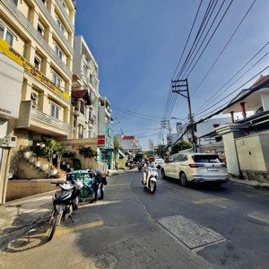 ngay đại học công thương hxh dt 4x18, 4 tầng giá 7 tỷ 59 tl