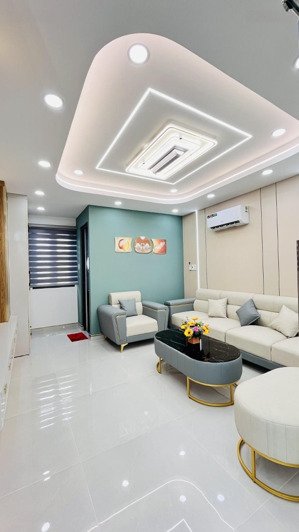 nhà đẹp lung linh 5 tầng khu dân cư an ninh gần bv q12, coopmart