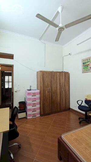 GIÁ VÀO VIỆC NGAY, NHÀ PHỐ NGỌC LÂM 50M, 4T, MT4M, 2 THOÁNG, Ô TÔ TRÁNH, Ô CHỜ THANG MÁY.