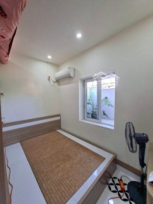 hình thật - sổ thật - tòa nhà 7 tầng - thang máy - mặt phố yên lạc