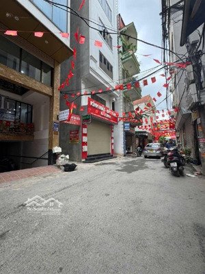 tòa building 9 tầng lô góc nở hậu ngõ ô tô tránh mễ trì hạ, nam từ liêm 68m