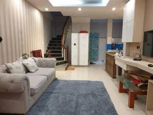 bán nhà ngay cầu trắng đường thanh bình sở tư pháp tp hà nội oto sát nhà ngõ thông 38.6m2 4tầng